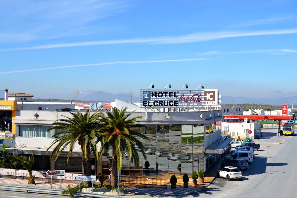 Hotel El Cruce Moraleda Мораледа-де-Сафайона Экстерьер фото